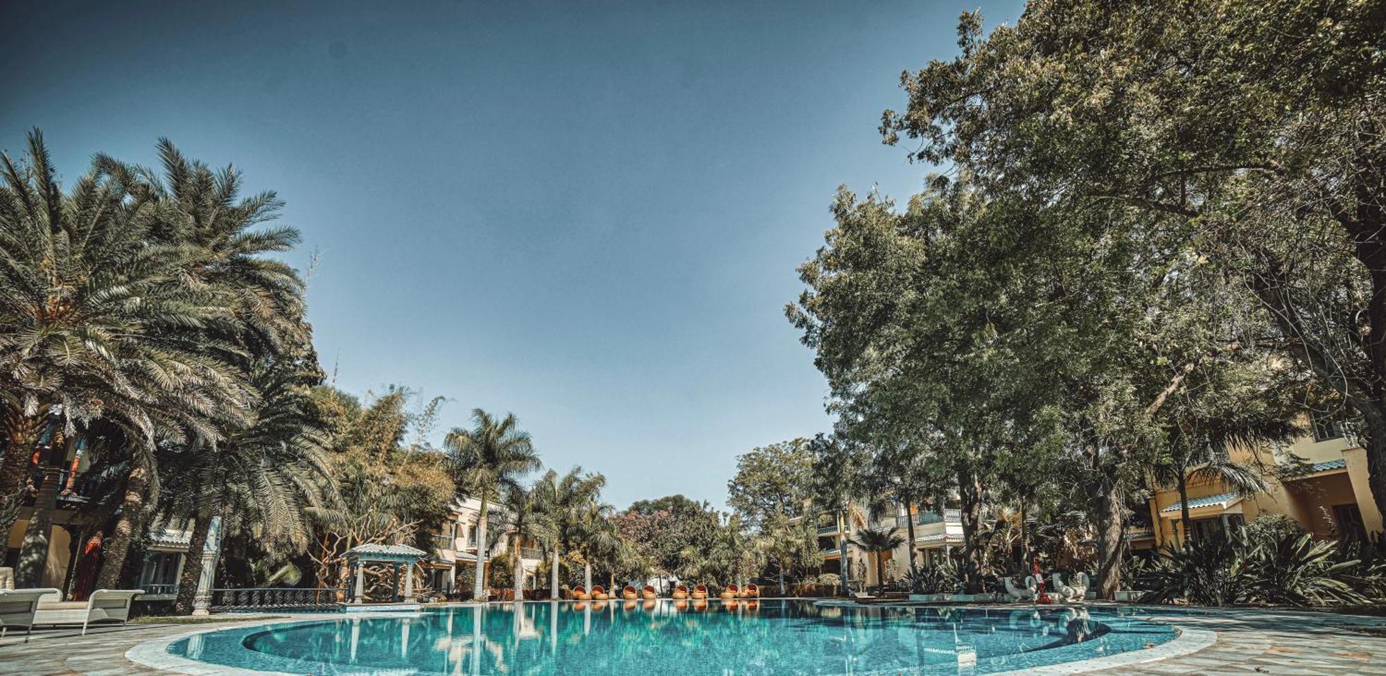 The Royal Retreat Resort & Spa Udaipur Exterior photo