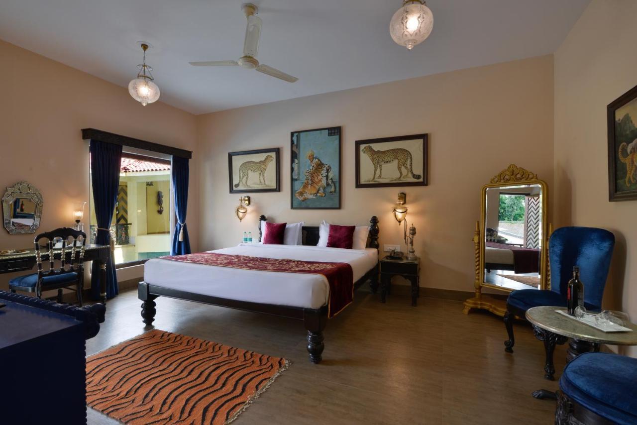 The Royal Retreat Resort & Spa Udaipur Exterior photo