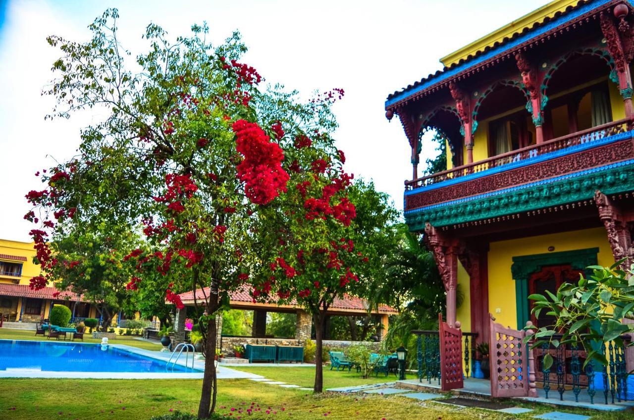 The Royal Retreat Resort & Spa Udaipur Exterior photo